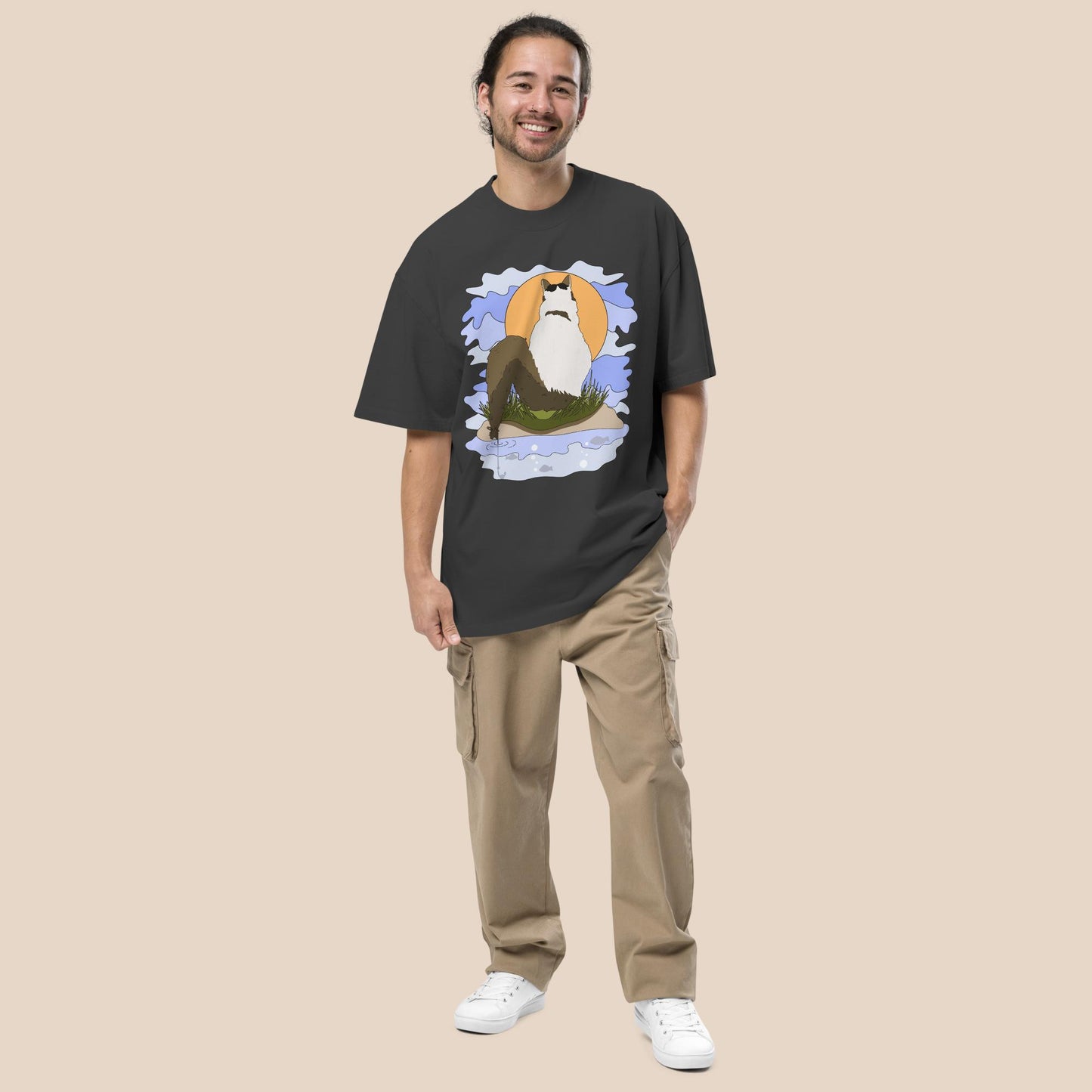 Finn Fishercat Oversized faded t-shirt