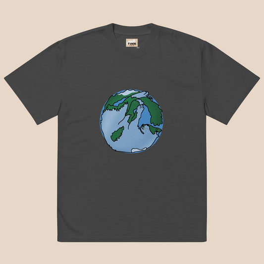 Planet Finn Oversized faded t-shirt
