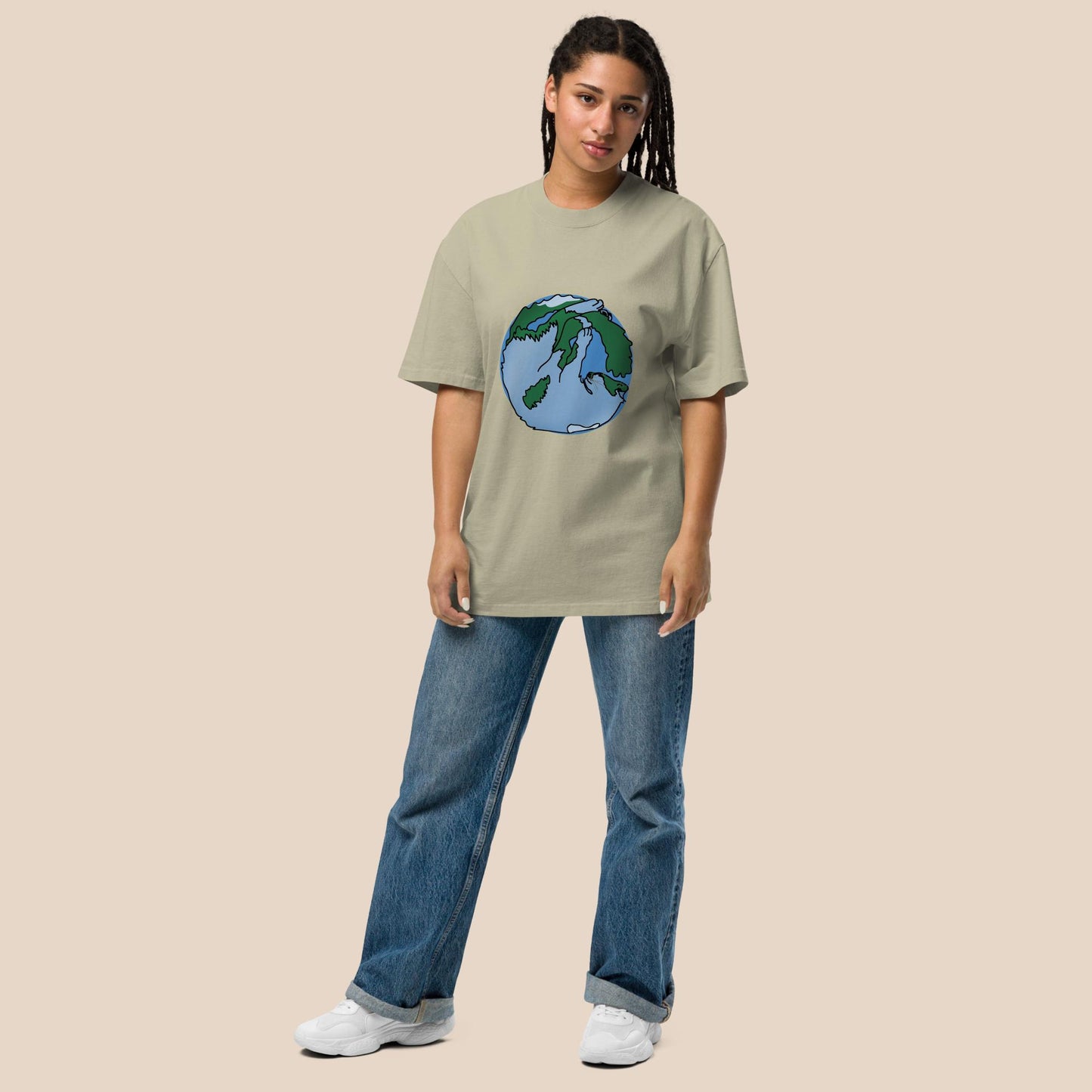 Planet Finn Oversized faded t-shirt